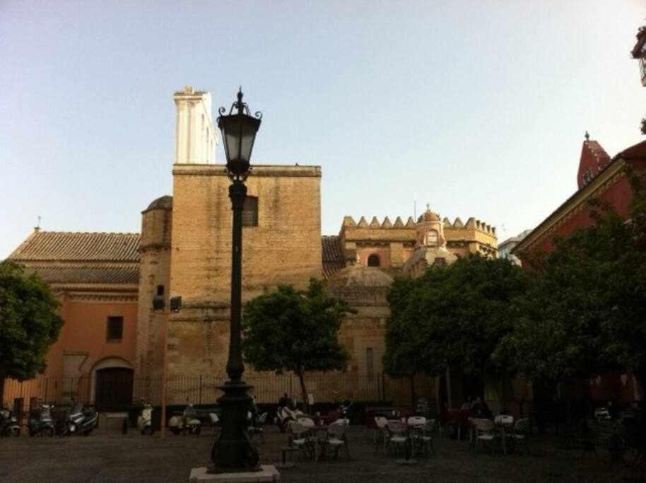Enjoy Life Sevilla Exterior photo